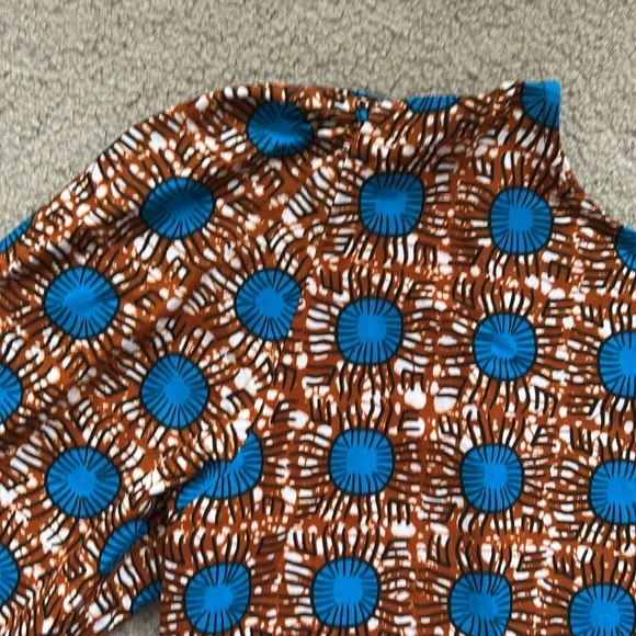 Fahari Bazaar Bega top, size Medium - Picture 3 of 3